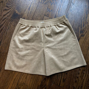 Women's Babaton Shorts Size M Beige